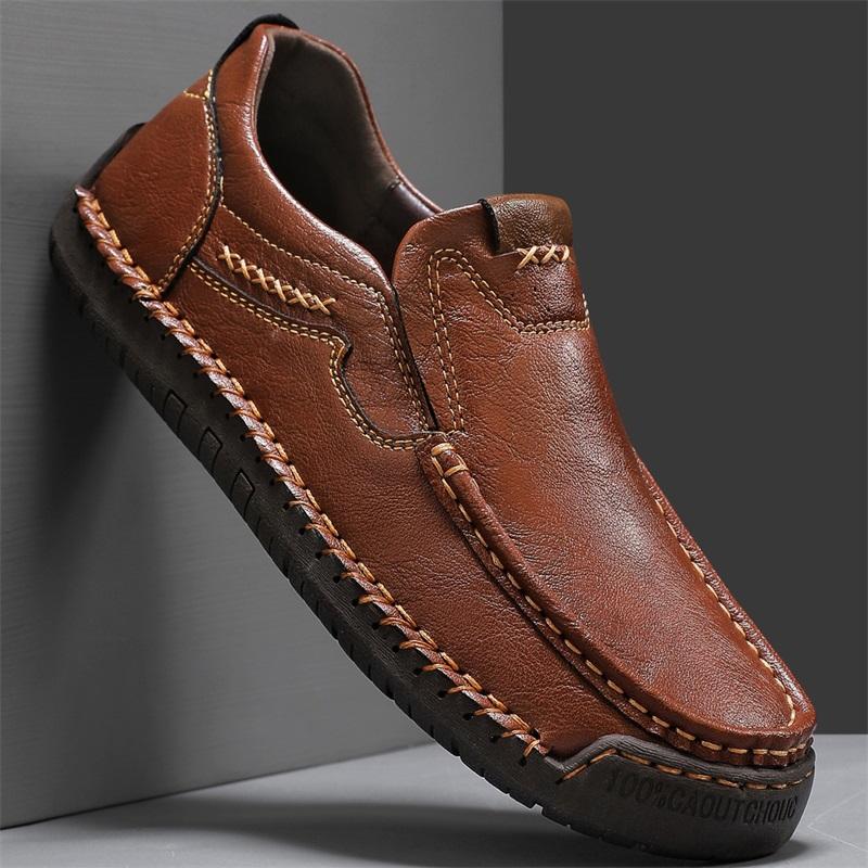 Fashion Lightweight Men's Loafers Classic Male Casual Leather Shoes Handmade Moccasins Breathable Outdoor Sneakers Comfort Slip on Flats