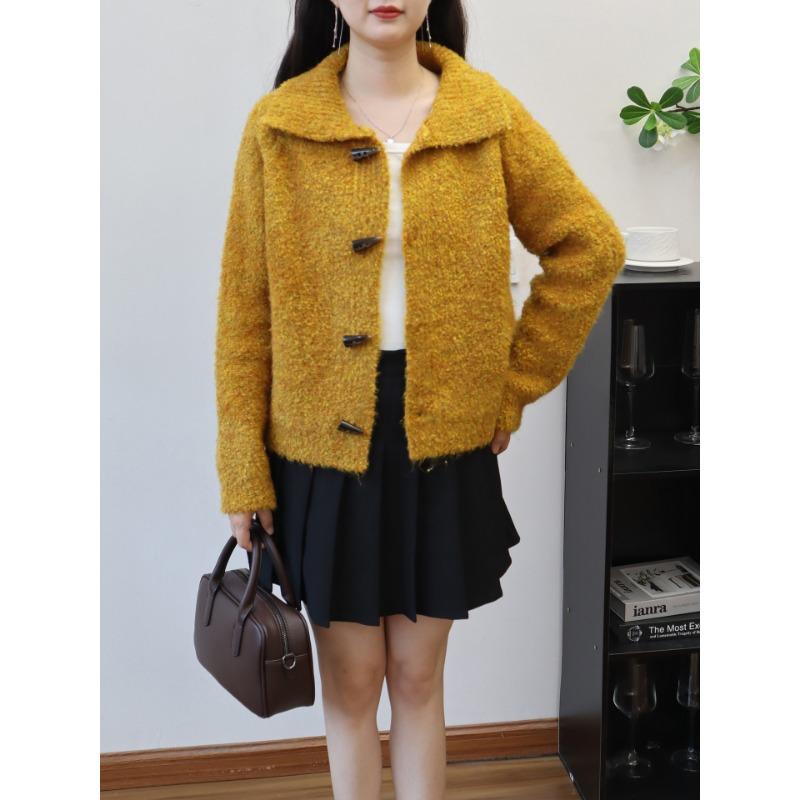 

Осень и зима новый дизайн вязаного кардигана с лацканами и застежкой на роговые пуговицы, мягкий восковой молочный фуфу темпераментный свитер-жакет женский one size fits all оранжевый