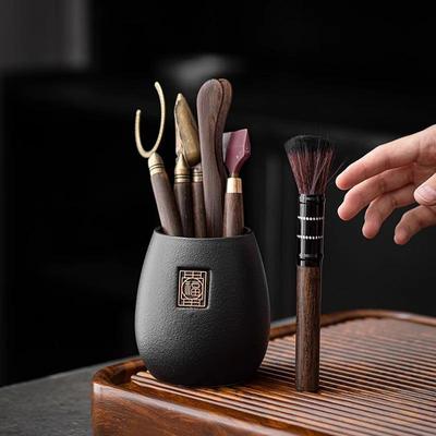 Tea Ceremony Six Gentlemen Set: Complete Kung Fu Tea Accessories and Storage Collection, Featuring Teacups, Brewing Tools, and Table Ornaments.