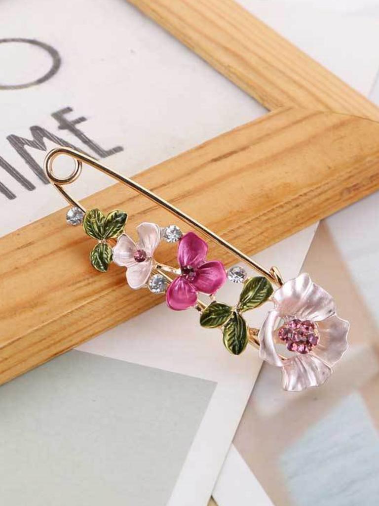 Sweet Flower Shape Brooch Pin Inlaid Shiny Rhinestones All-match Versatile Corsage Accessories