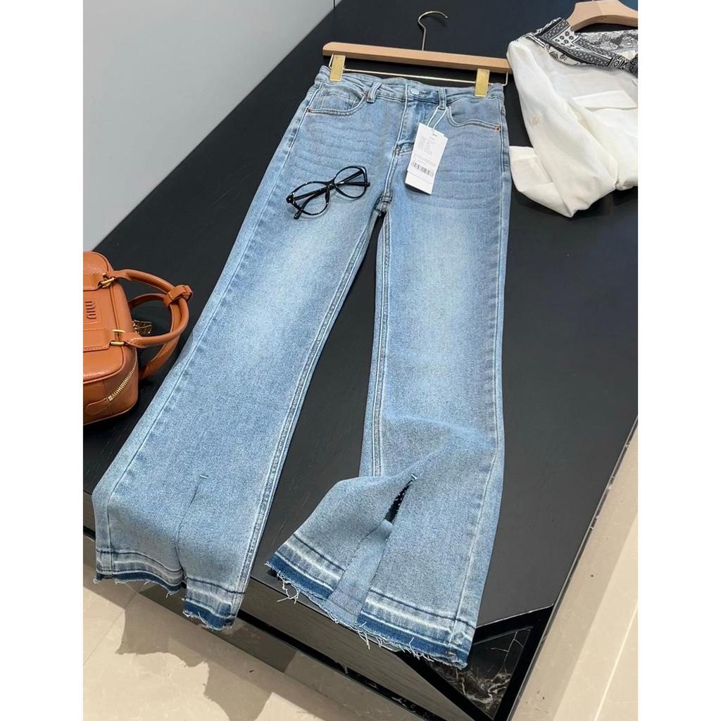 Retro Klasyczne Jeansy z Rozcięciem i Mikro-Dzwonem - Wszechstronny Design na Wiosnę/Lato