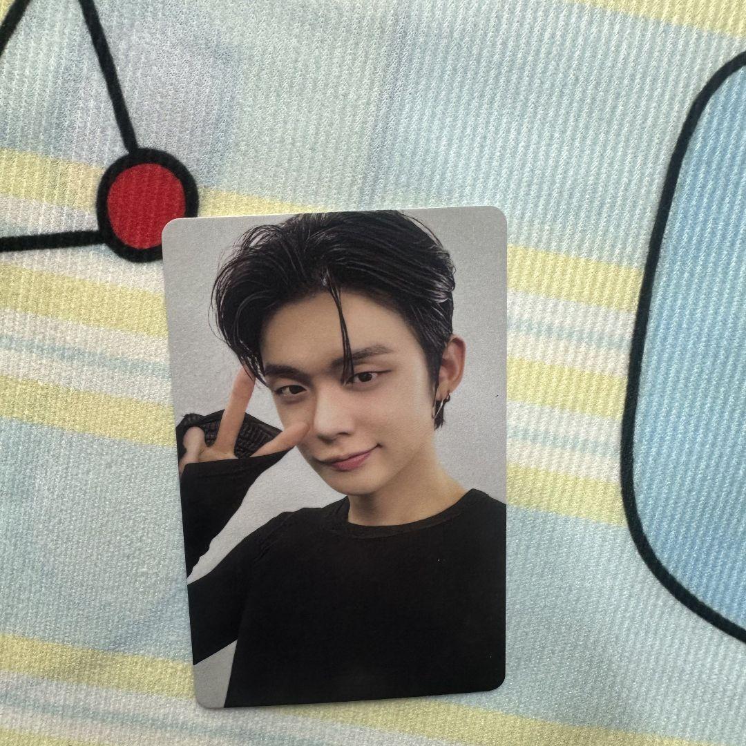 

[USED] TXT LINE MUSIC Member Selfie Unreleased Yeonjun Trading Card