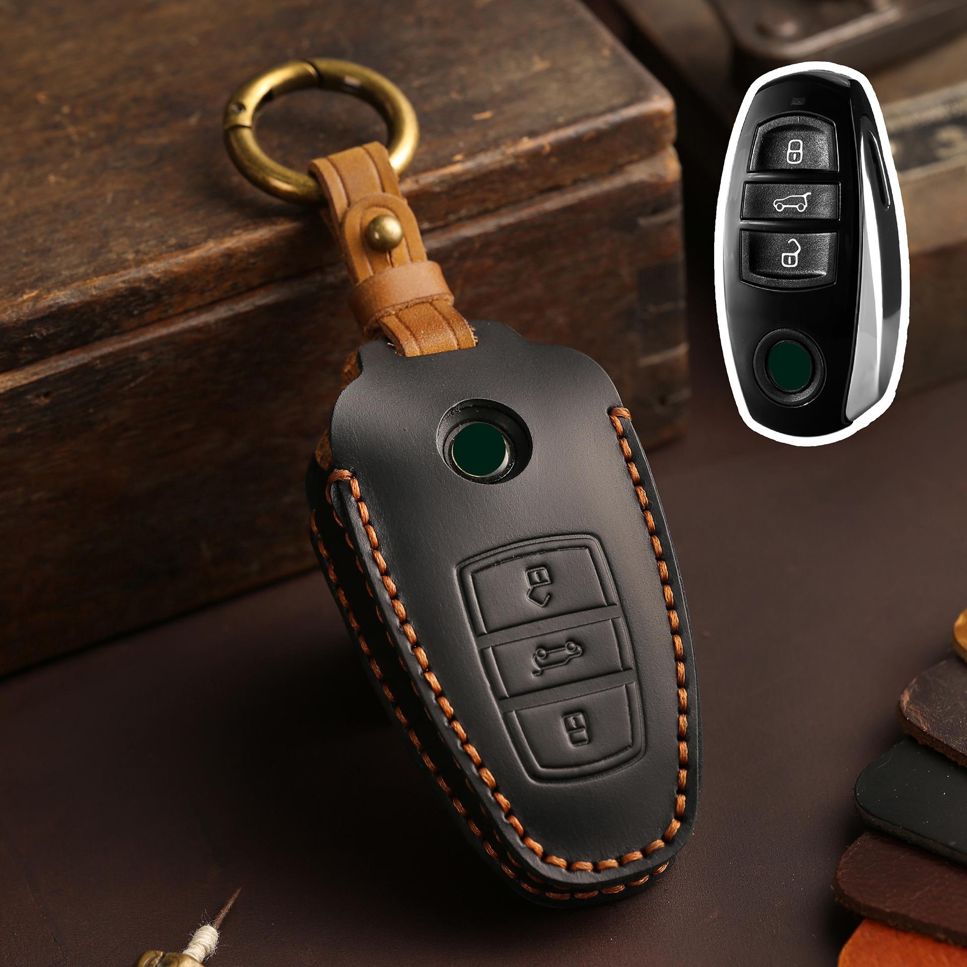 

Applicable to the old Volkswagen Touareg key cover special 13/14/15/16/17 Touareg cowhide car keychain чёрный