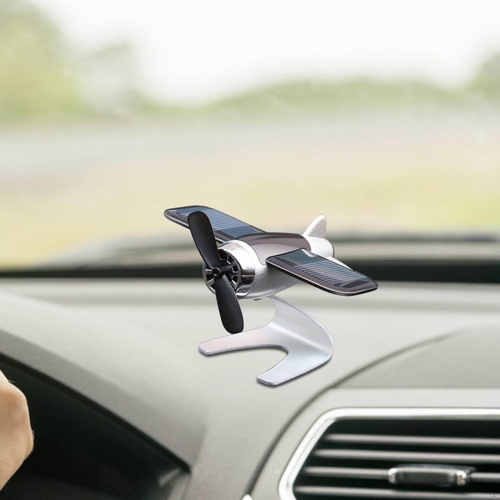 

Солнечный диффузор для самолета и автомобиля серебряный