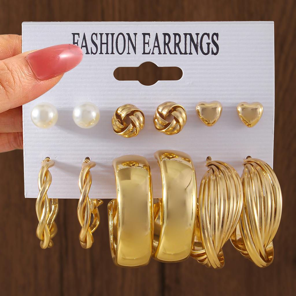 Hot Sale Vintage Gold Geometric Ladies Earrings Set Pearl Diamond Earrings Earrings Pair