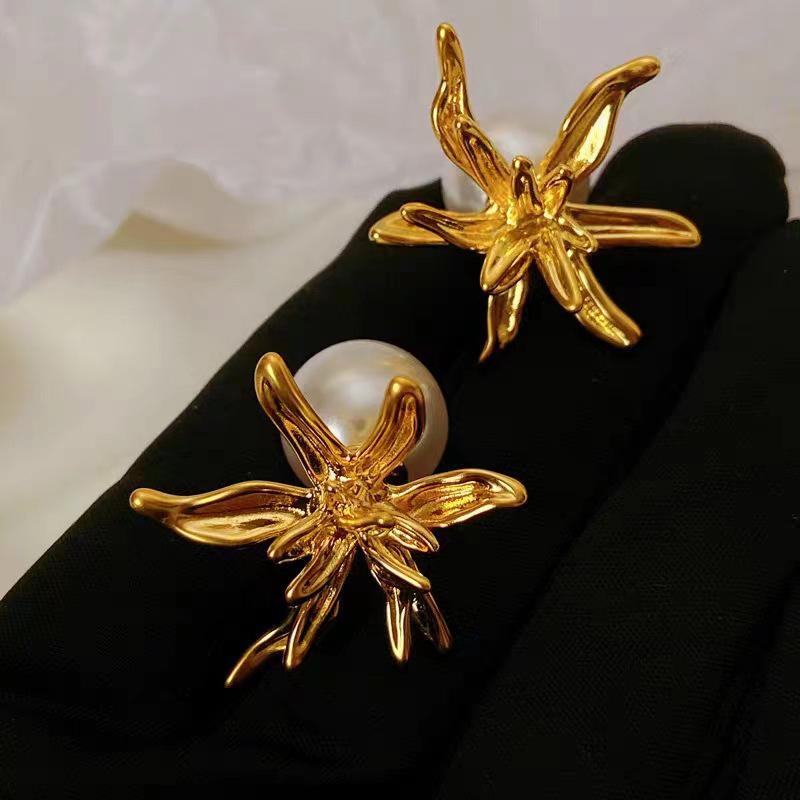 S925 Silver Needle Cool Metal Flower Earrings - European/American Fashion, Niche Design Stud Jewelry