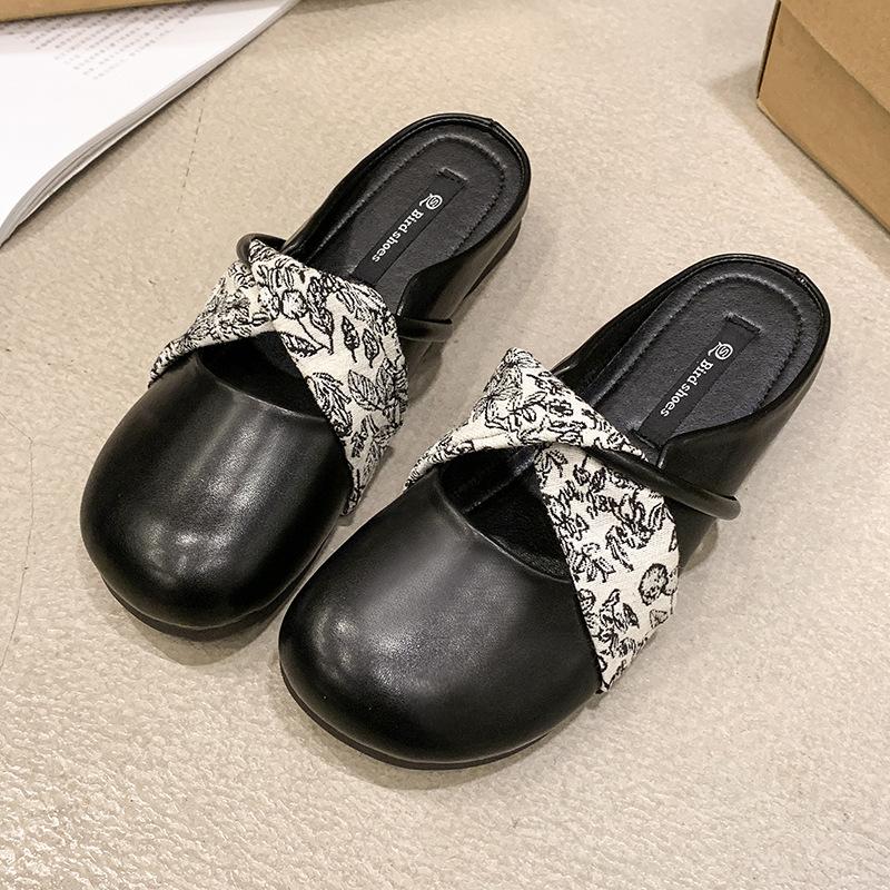 

Весна новая квадратная голова одинарная обувь женская плоская подошва один педаль мягкая подошва сумка голова половина тапочки летние уличные женские 35 чёрный