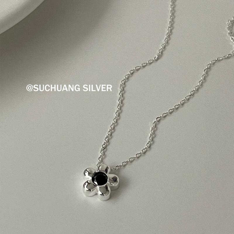S925 Sterling Silver Flower Necklace with Black Zirconia - Elegant Korean Style Clavicle Chain 925 Silver