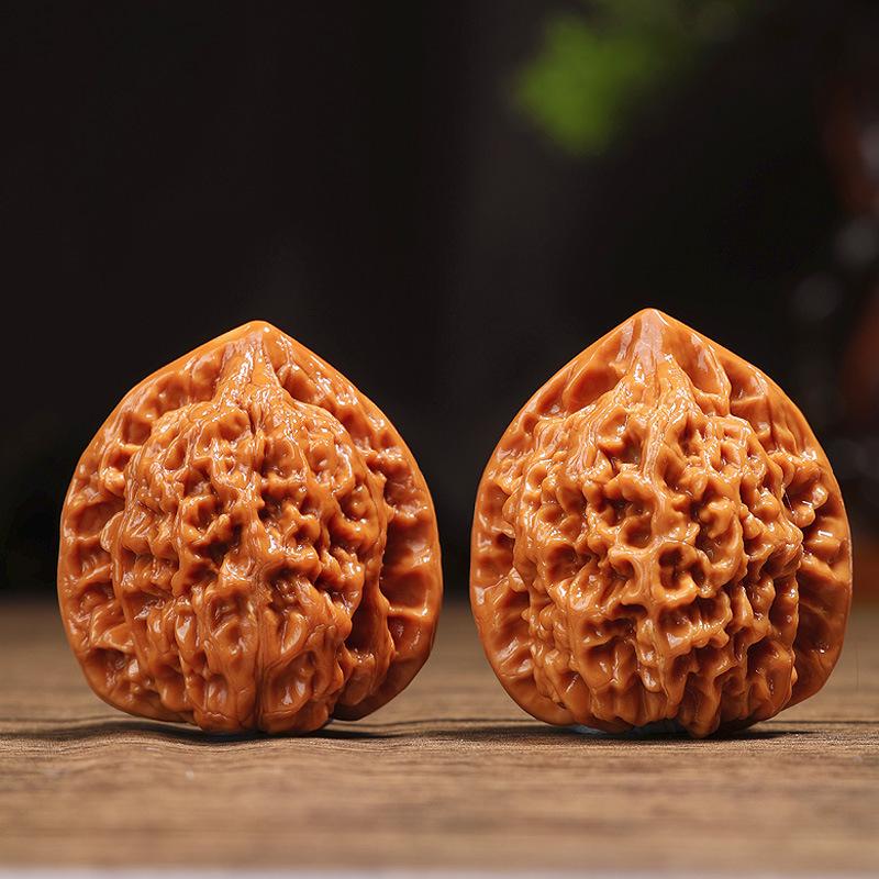 Old Tree High Toss Handcrafted Wenwan Lion Play Walnuts - Fine Pair of Four-Hand String for Men.