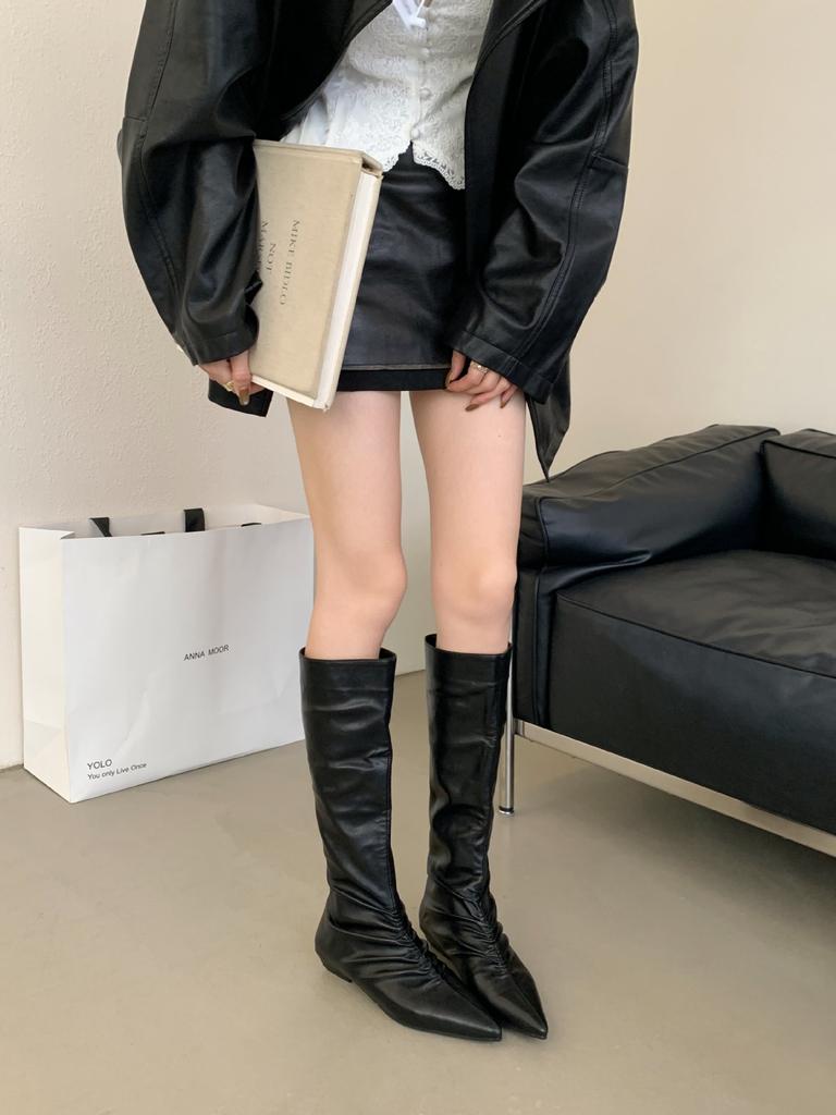 2025 New Korean Version of Pointed Pleated Suede Thick Heel Tall Tube Thin Soft Leather But Knee Riding Boots