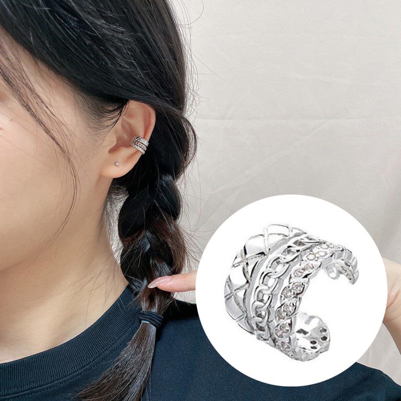Lively Snake Year Butterfly Ear Cuff | No Piercing Elf Ear Clip