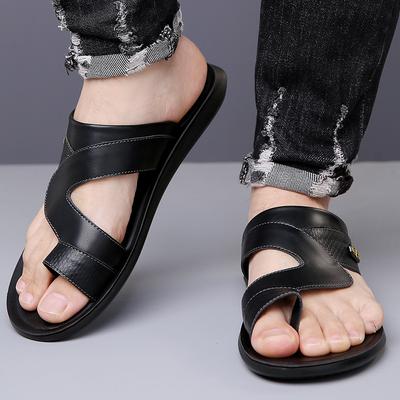 Nuevas Sandalias para Hombre Verano Modernas Chanclas de Cuero PU Zapatos de Playa Juveniles Pantuflas Calzado Casual Cómodo