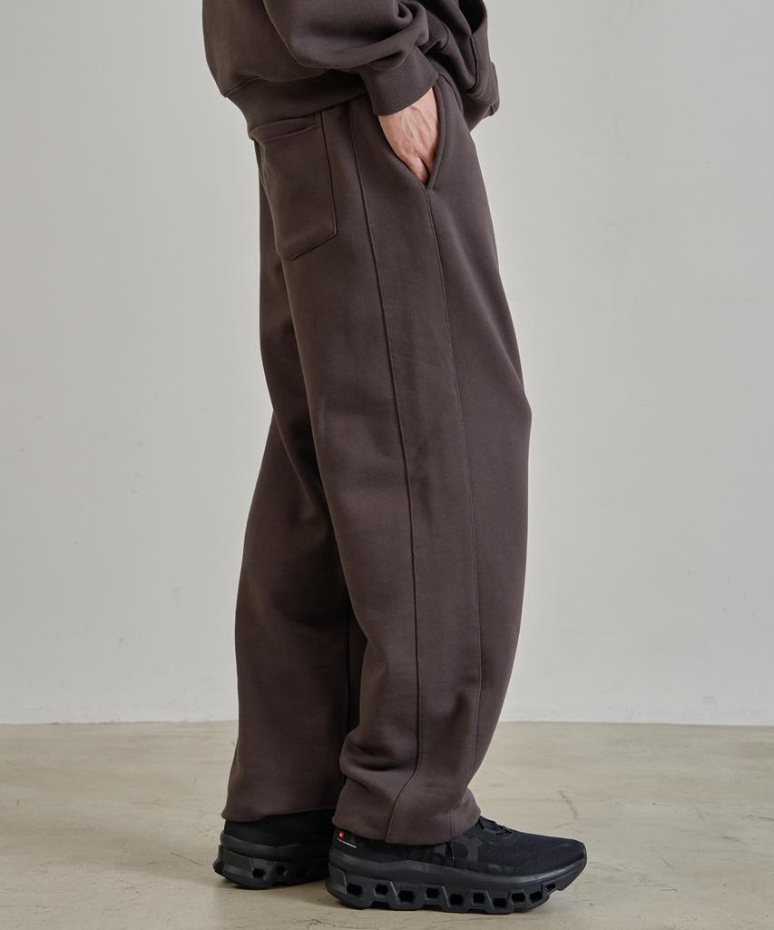 PYEON MA Recycled Sweat Jogger Pants - Brown