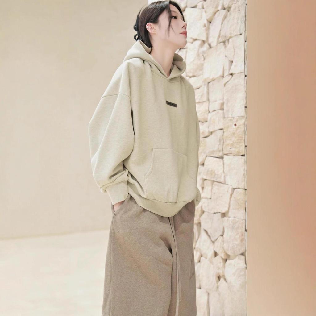 Green Fork Essentials: SS25 Trendy Heavyweight Pullover Hoodie