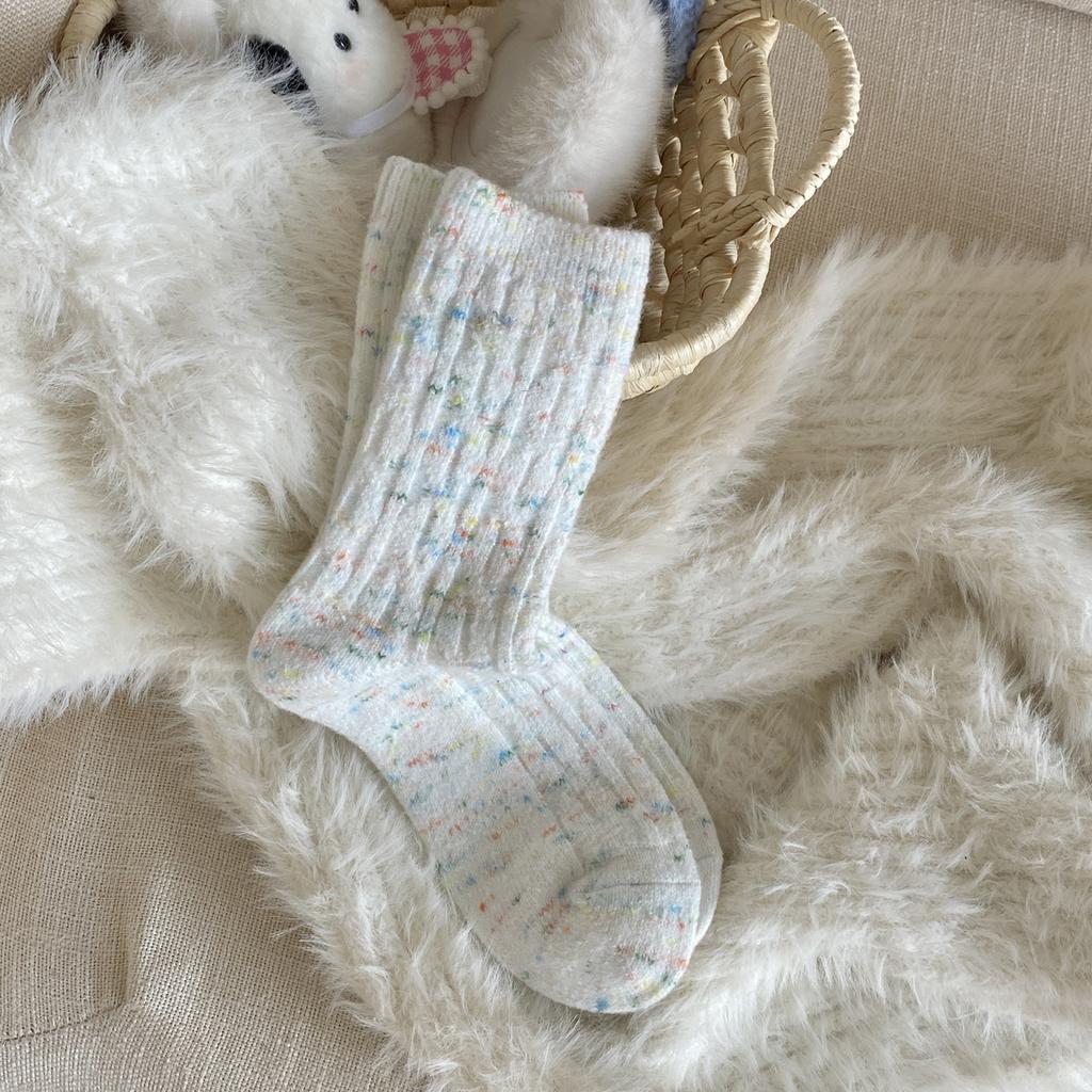 Color Twist Socks Medium Tube Socks Season Thickened Warm Winter Retro Soft Waxy Versatile Stockings