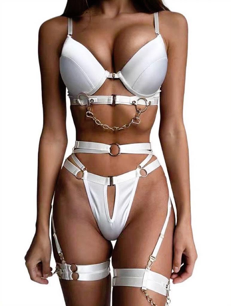 Trendy Metal Punk Style Lingerie Set with Underwire