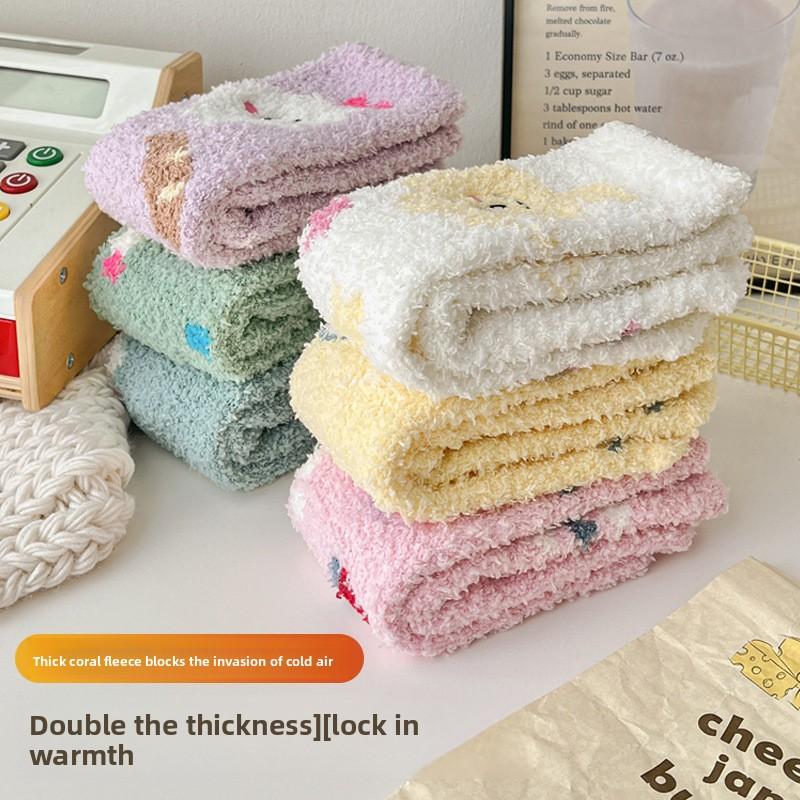 Winter and Autumn Thick Sleeping Coral Fleece Socks for Women, Postpartum Floor Mid-calf Socks with Cartoon Embroidery