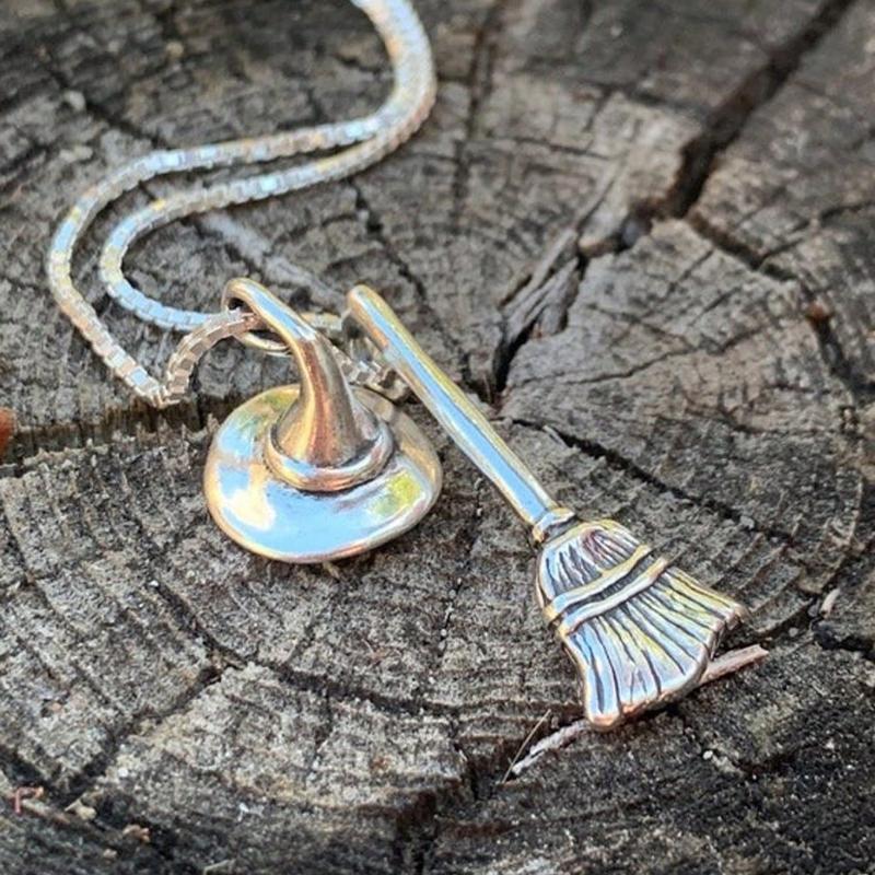 1pc Gothic Style Witch Hat, Broomstick, Geometric Pendant Necklace, Suitable For Any Occasion