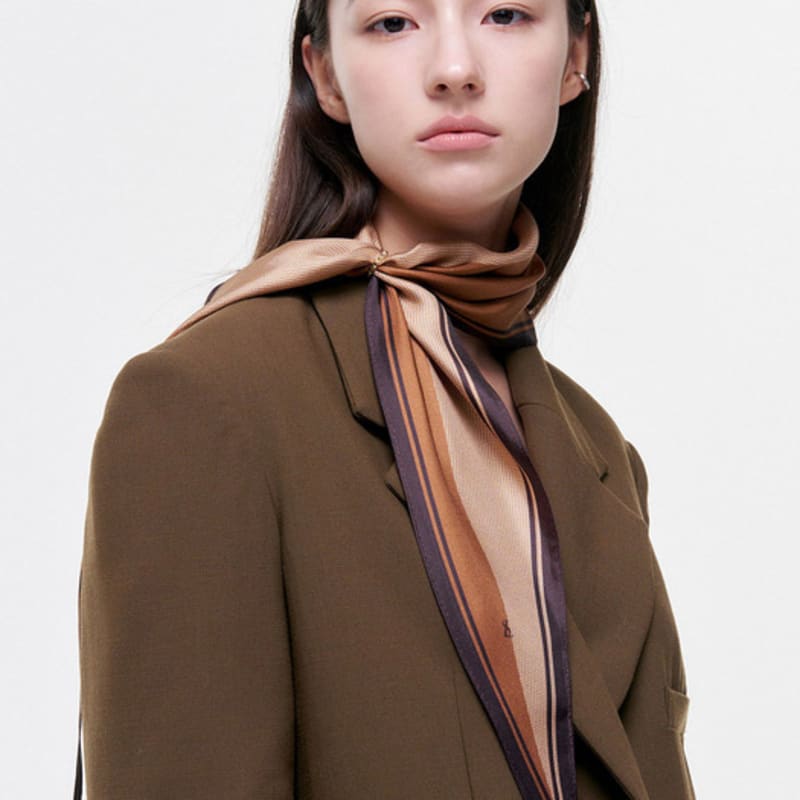 Saint Luxure Abbe Brown