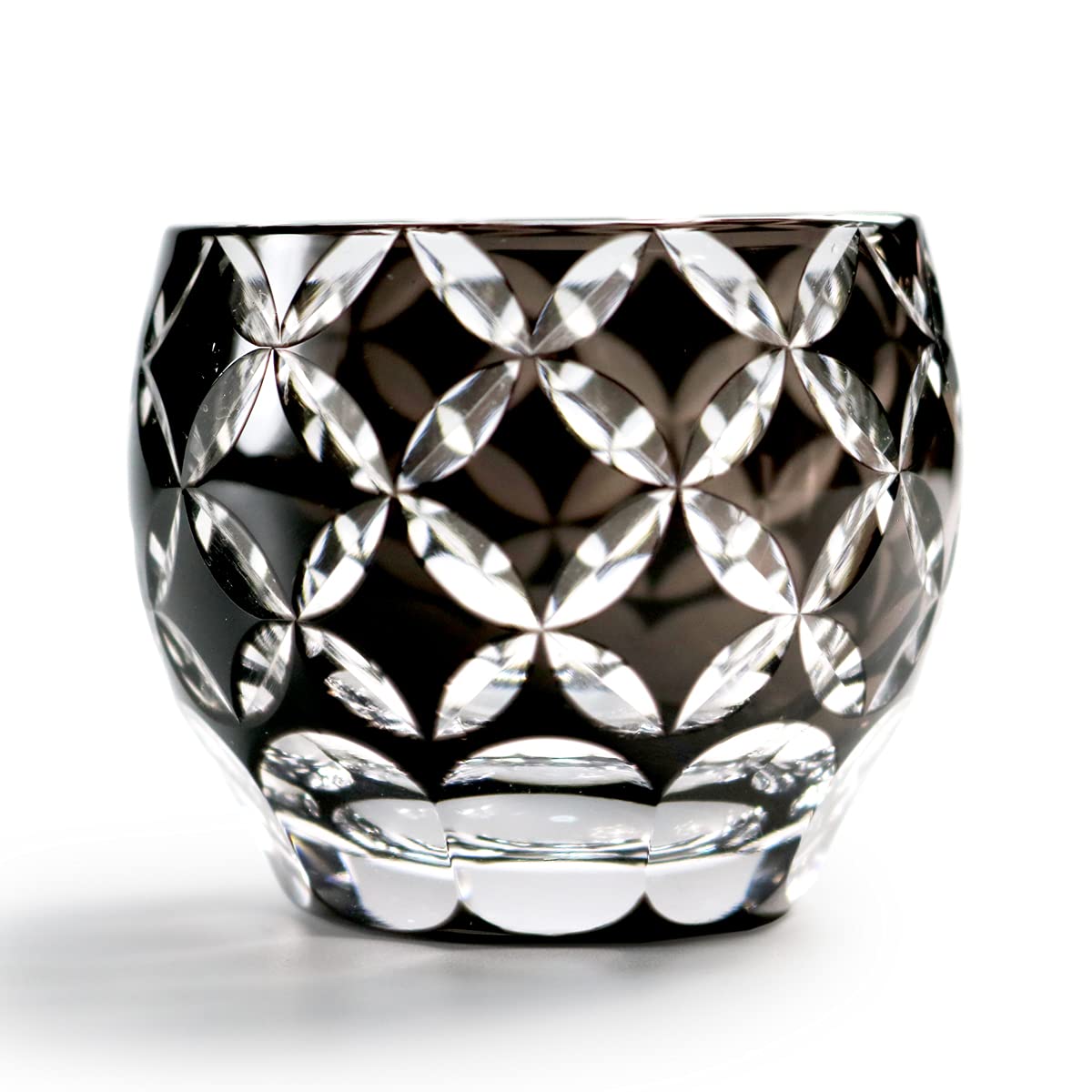 

GREEM MARKET Premium Crystal Cut Glass with Wooden Box, Black, for Western and Japanese Sake, Sake Cup, Sake Cup, Product Number: GMS00741