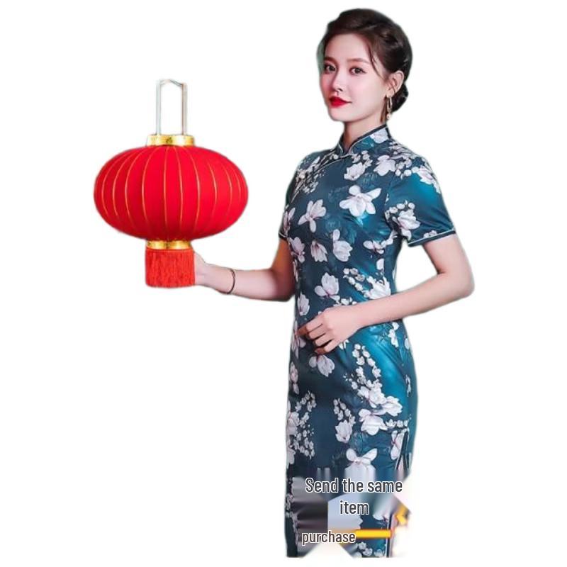 Red Entrance Lantern with LED