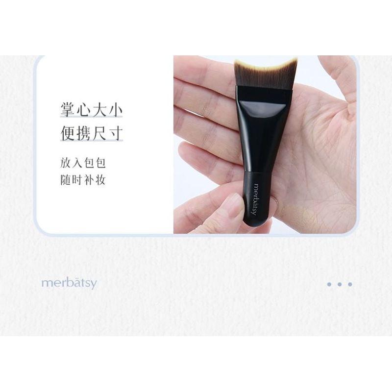 Jericoure - Curved Flat Foundation Brush