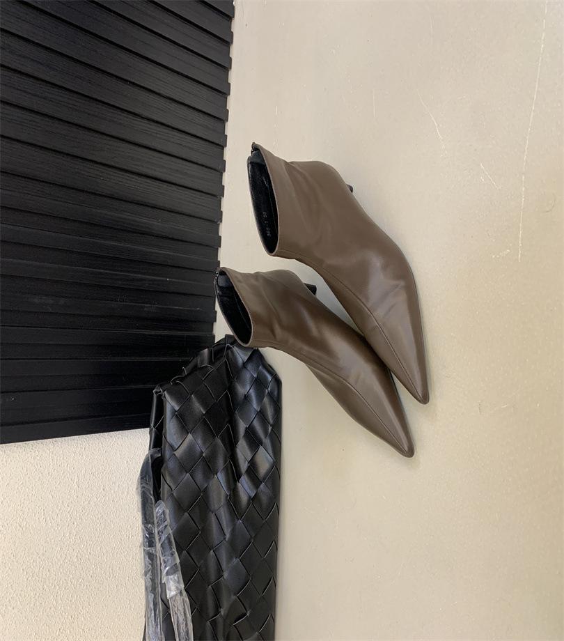 2025 new autumn and winter zipper retro brown suede Korean small ankle boots thin boots square head thick heel short boots women