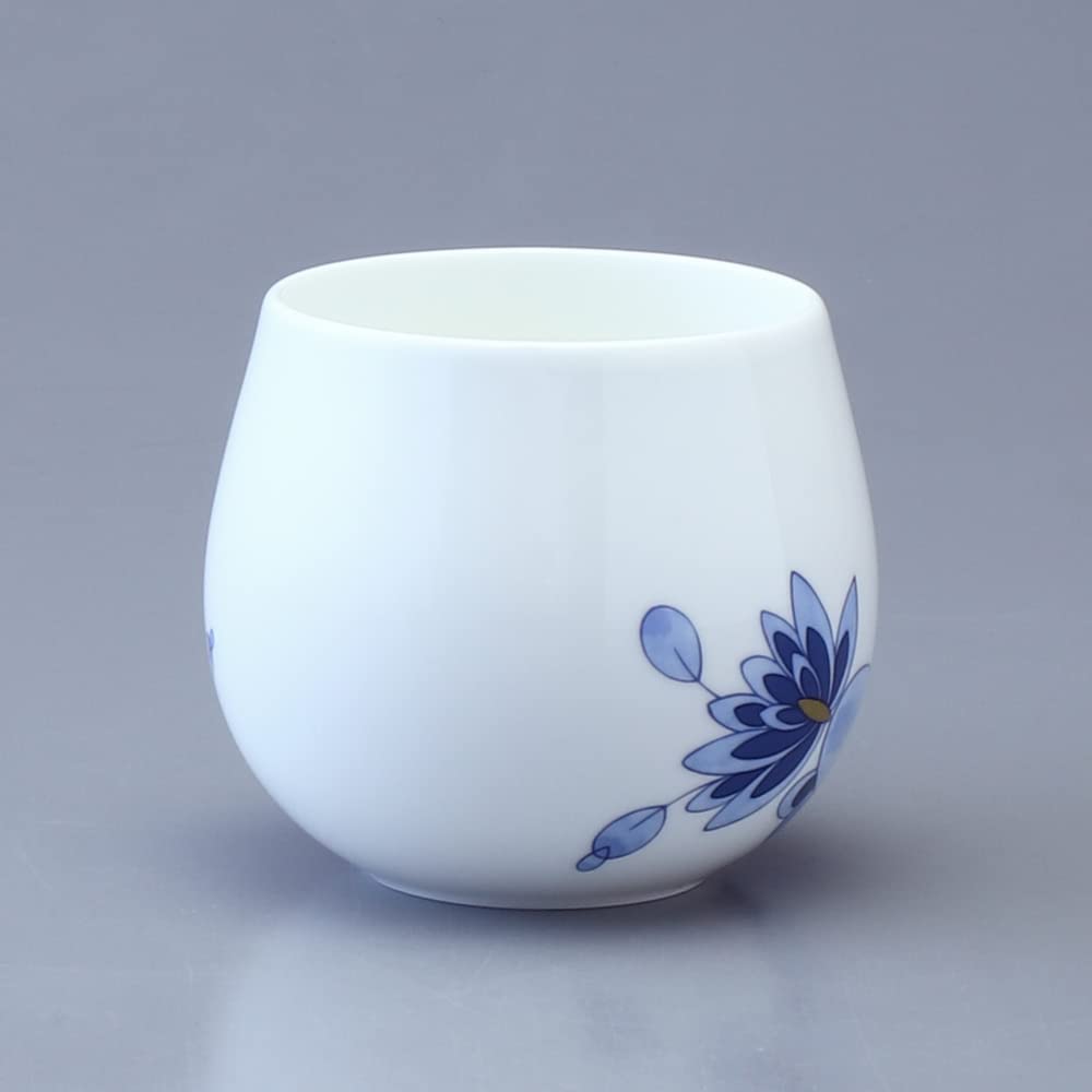NARUMI Milano Duo Mug, 360cc, Blue, Plum Blossom Balloon Shape, Heartwarming Design, Microwave and Dishwasher Safe, Gift Boxed, 52442-2816