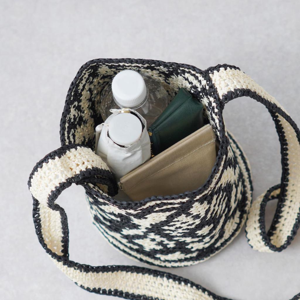 Raw wool knitting kit Monotone knitted shoulder bag #20-10