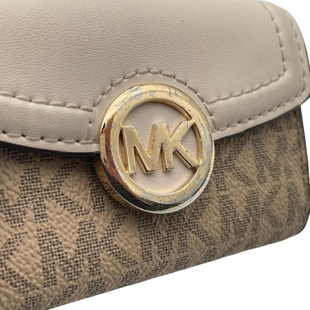 Used Michael Kors 6 Key Holders Signature FultonKey Holder  Beige/white PVC/leather Women