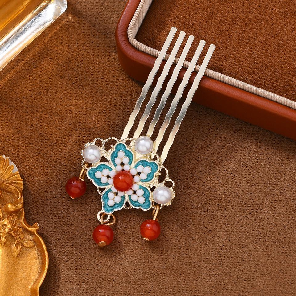 

Vintage Chinese Enamel Flower Gold-Tone Hairpin with Faux Pearls Red Beads Blue Elegant Hanfu Hair Accessory Traditional Events золотистый