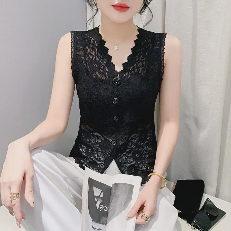 Women's Chinese-Style V-Neck Lace Sleeveless Slim Fit Top