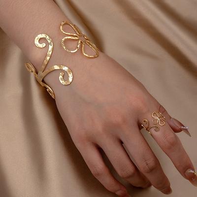 1 Set Elegante Verstelbare Uitgesneden Bloem Armband Ring Set Geometrisch Bloemenpatroon Open Manchet Armbanden Sieraden Voor Feest Cadeau