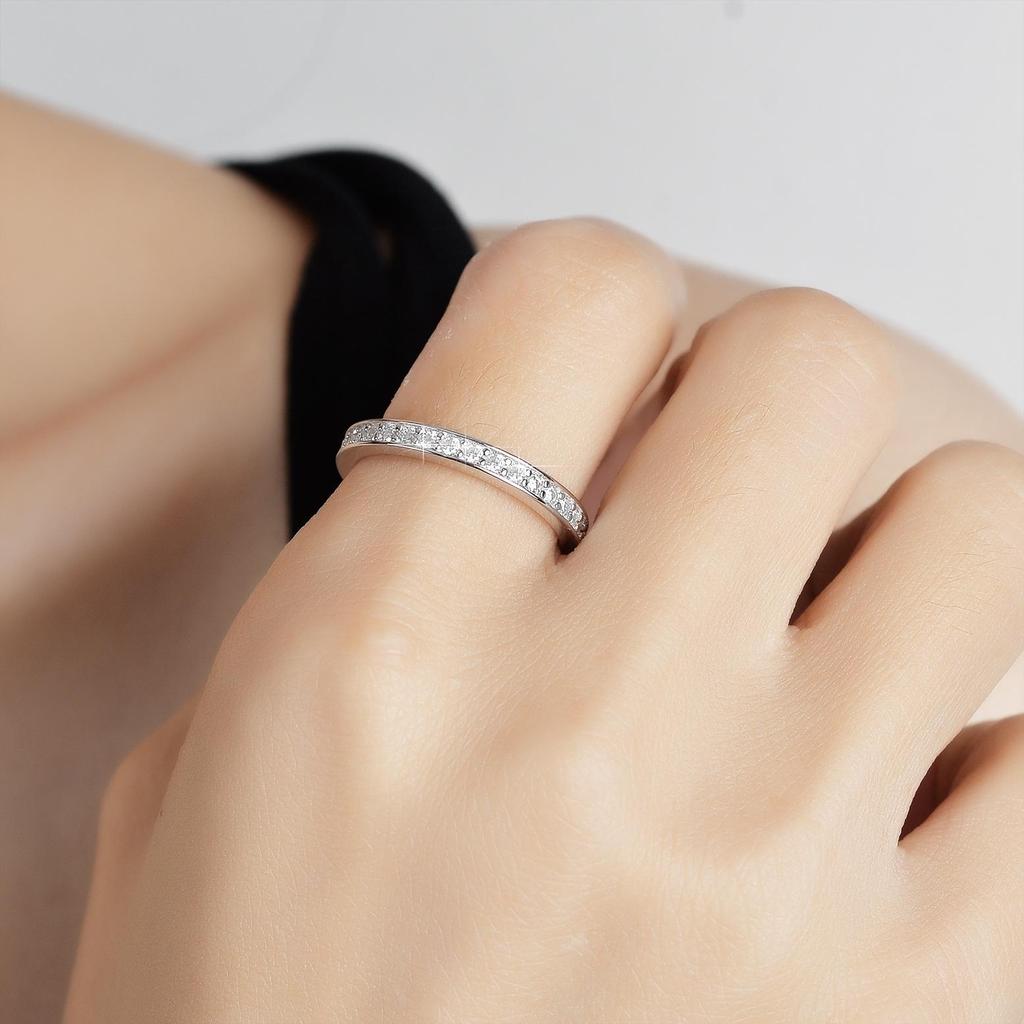 Women's Moissanite Eternity Ring in S925 Silver: Geometric Pave Design