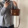 Simple and Stylish Handbag 2025 New Retro Texture Bucket Bag Trendy Solid Color Commuter Shoulder Oblique Span Bag