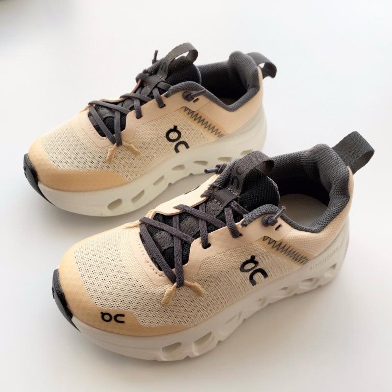 

Putian Q4 Легкі ударопоглинаючі дитячі спортивні кросівки для бігу Size 30