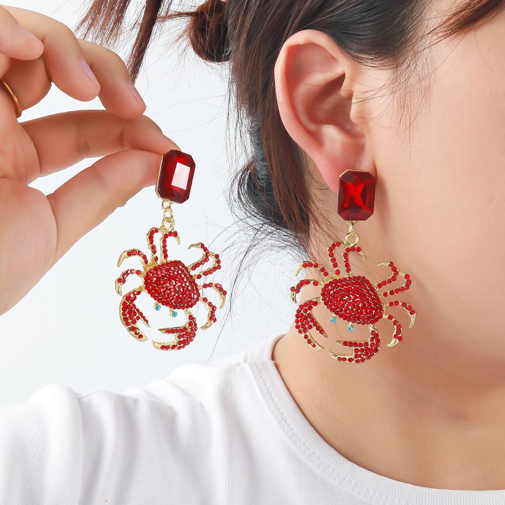 Geometric Light Luxury Diamond Design Crab Earrings Wommen Fashionable Exaggerated Marine Summer Style Jewelry Accessories