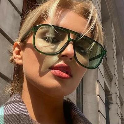 Vintage Oversized Sunglasses Women Retro Big Frame Clear Candy Color Designer Shades Fashion Sun Glasses Female Eyewear