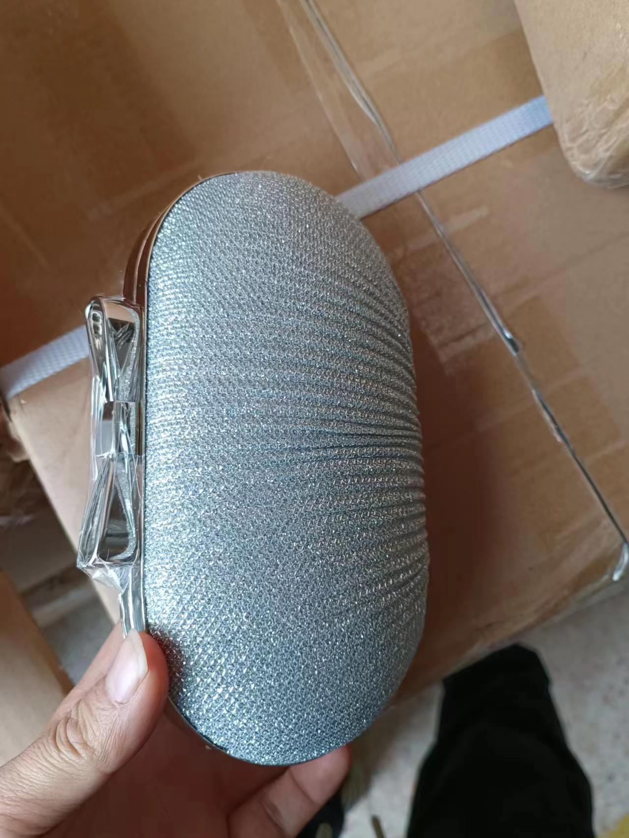 

Glitter Bow Evening Shoulder Bag - Women s Clutch & Crossbody срібний