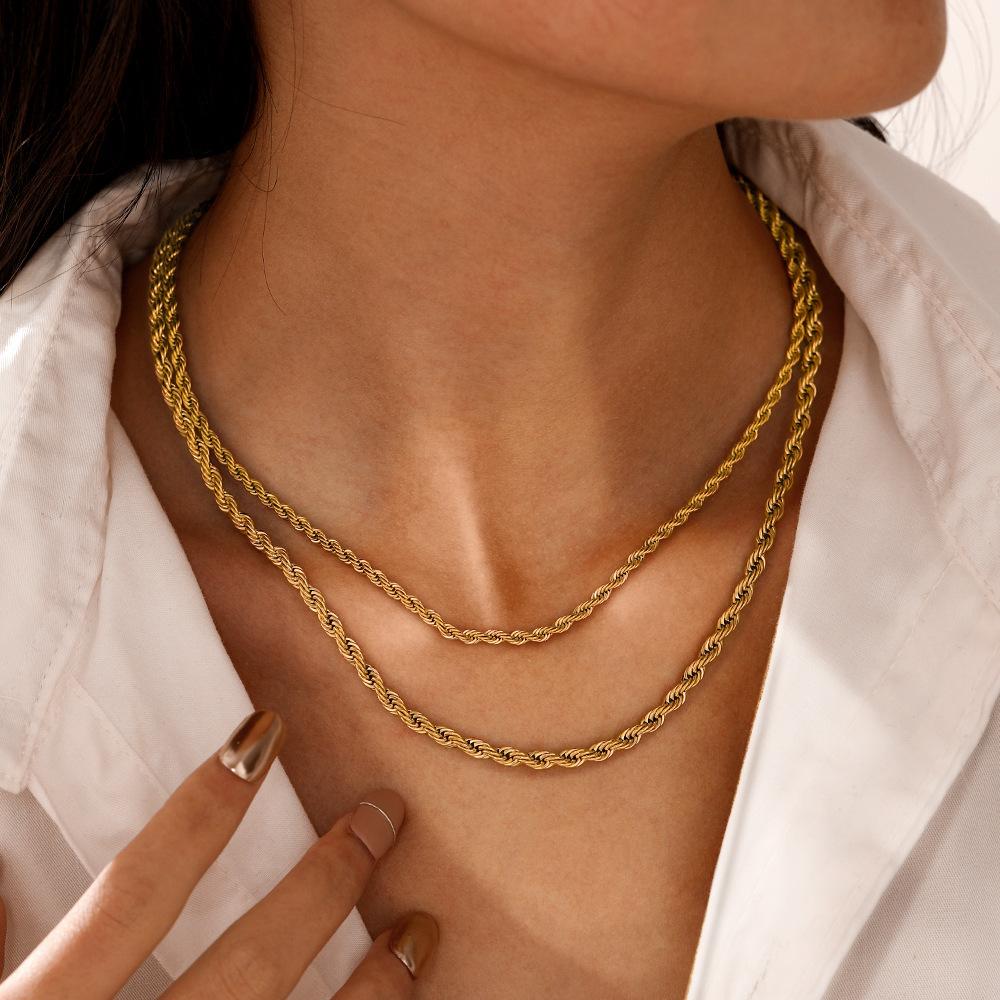 European and American fashion new 1mm/1mm twist chain necklace women, simple stainless steel necklace neck chain jewelry