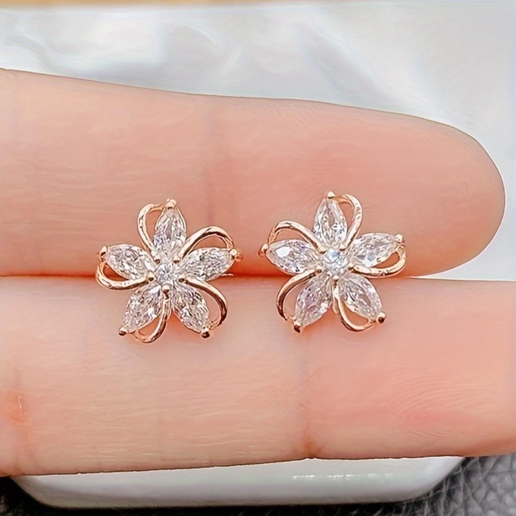 Fashion Five-Petal Flower Earrings, Elegant Minimalist Delicate Studs Perfect Gift For Ladies Sisters Holiday Jewelry Accessory