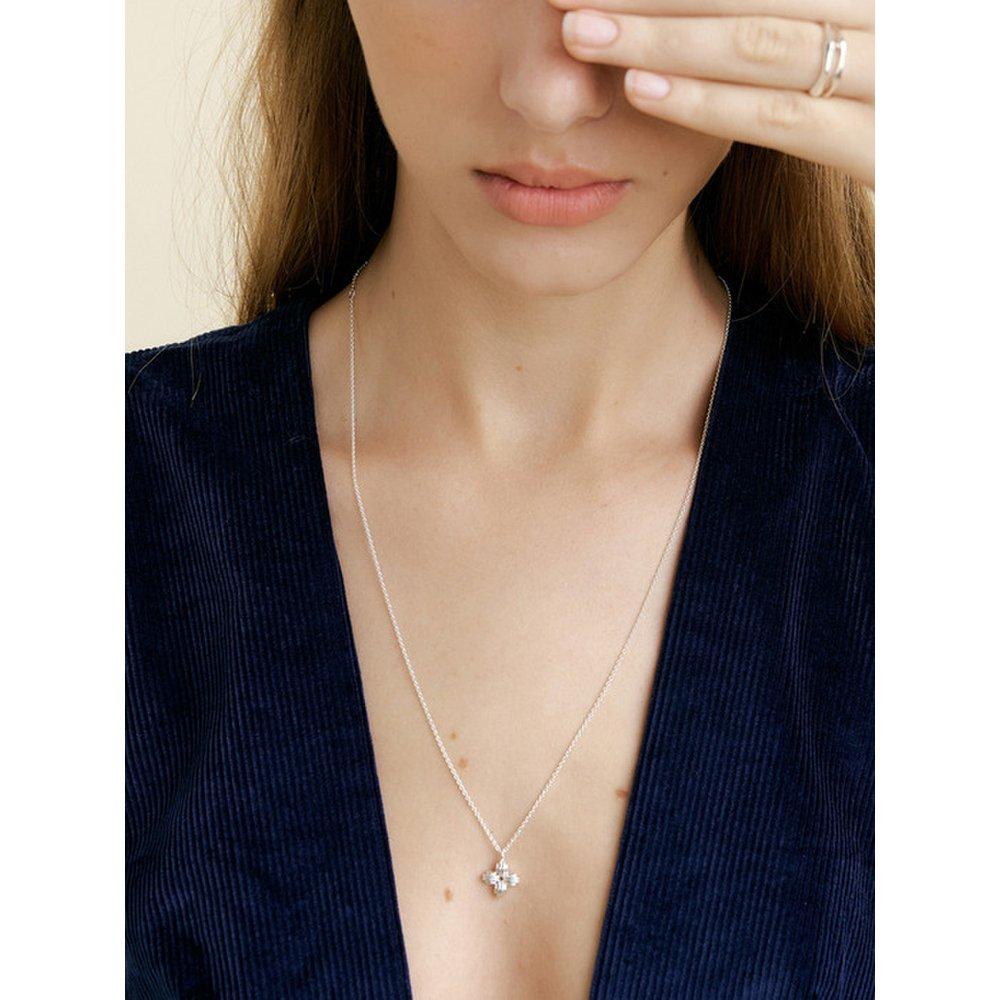 Clover Necklace (Silver)