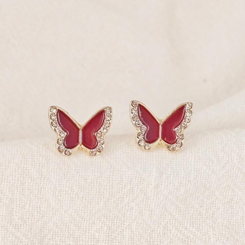 New sweet, cool black, red and white butterfly earrings, niche design, light luxury and high-end earrings.