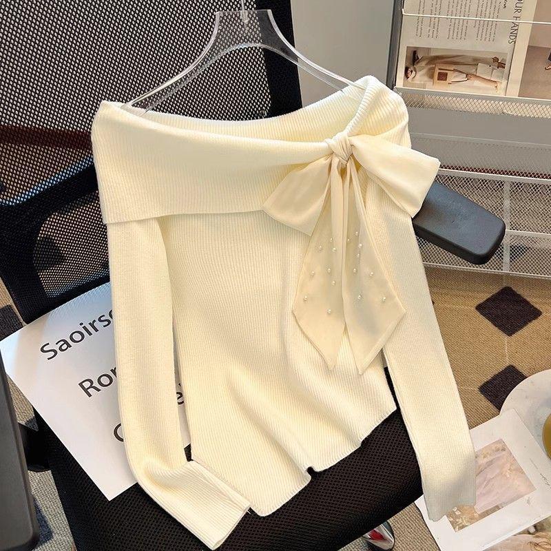 DeRong Irregular Bow One-Shoulder Knit Top - Slim Fit Women's Long-Sleeve for Autumn/Winter Collection