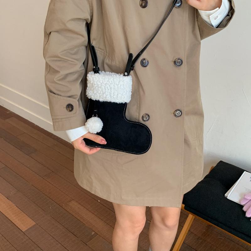 Portable Simple Style Suede Crossbody Bag Fluffy Lightweight Lamb Shoulder Bag Travel Christmas Sock Bag Women