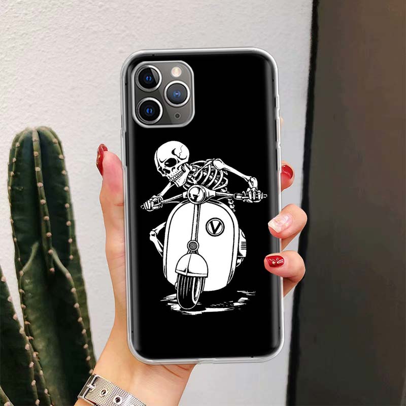 Spooky Skull Funny Dance Skeleton For iPhone 17 Air 16 15 14 Plus 13 Mini 12 11 Pro Max Phone Case 16E 7 Print 8 SE Fundas Cover