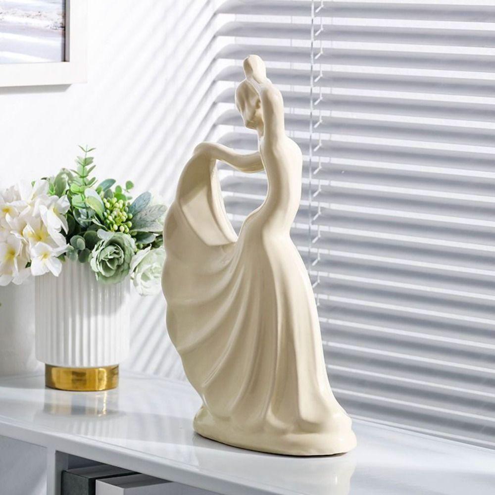 Model Dancing Lady Figurine Simulated Tabletop Art Figure  Festival Decor