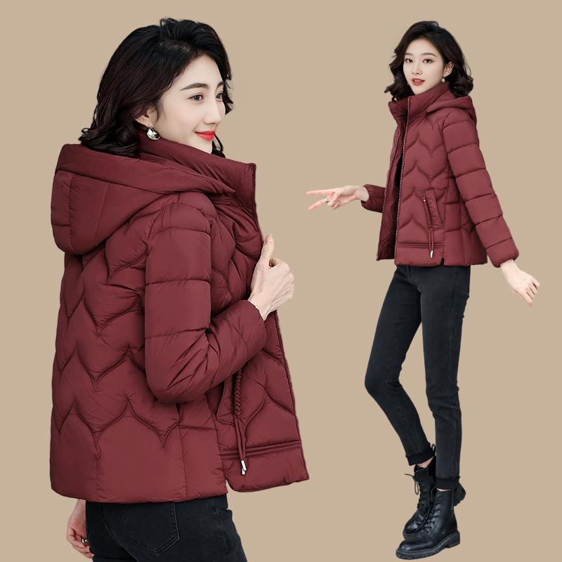 Stilvoller kurzer Winter-Daunenbaumwollmantel für Damen, bequem und warm, perfekt für die Herbst- und Wintersaison