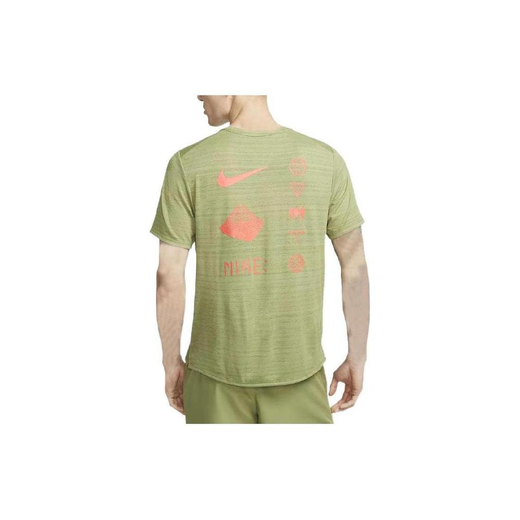 Nike T Shirts Men's Green Crew Neck Moderate Straight Fit DZ4659-334