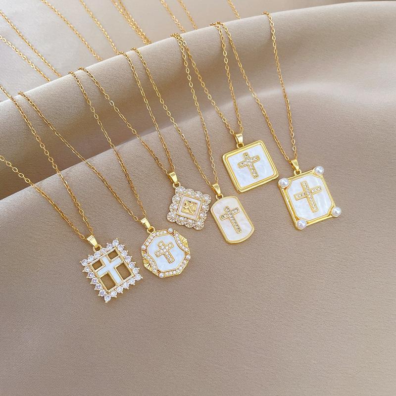 Stainless Steel Copper Micro-Inlaid Natural Stone Heart Fashion Light Luxury Elegant Electroplated Sporty Unisex Necklace
